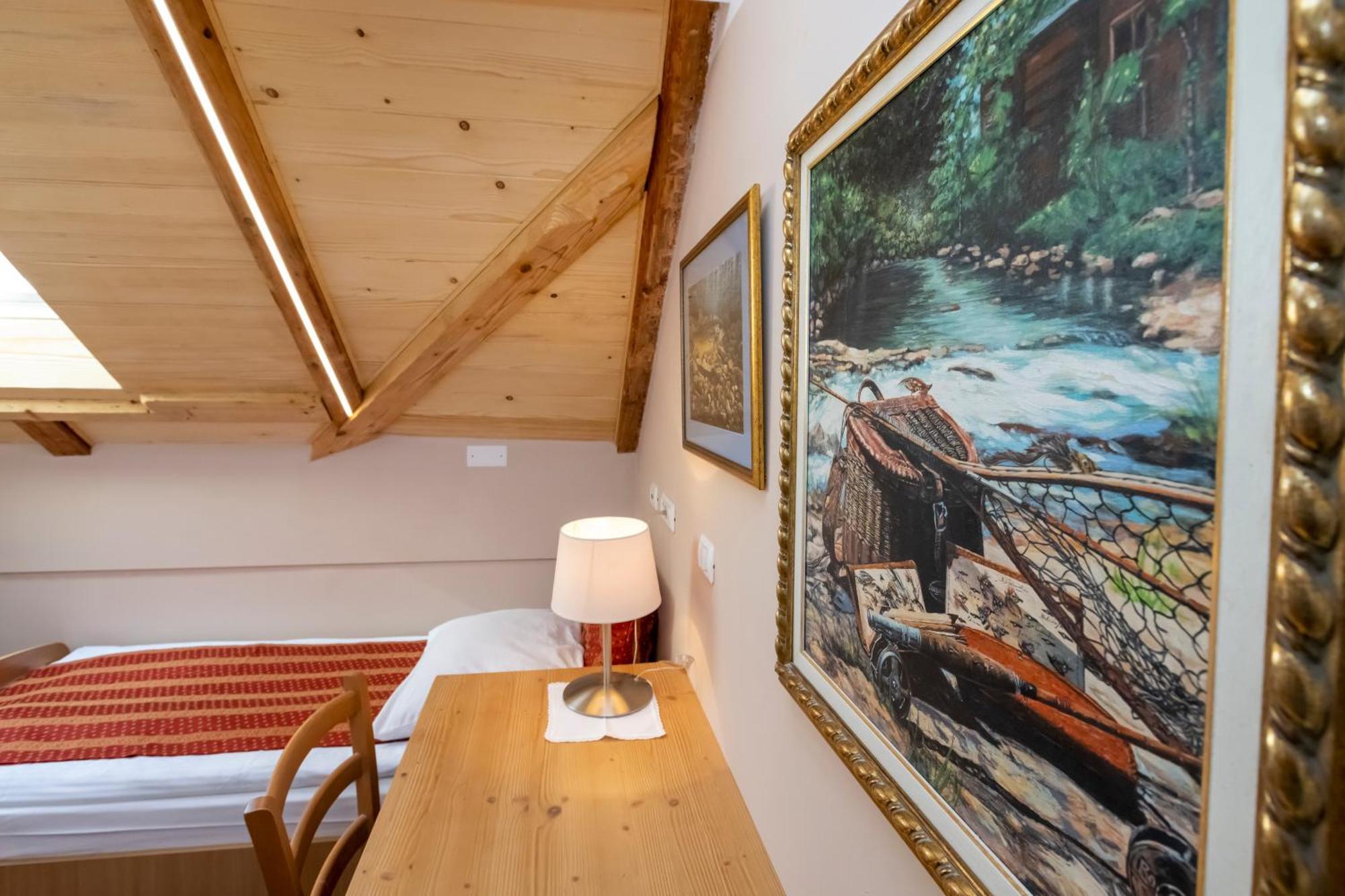 Art Hotel Kristal ボーヒニ エクステリア 写真